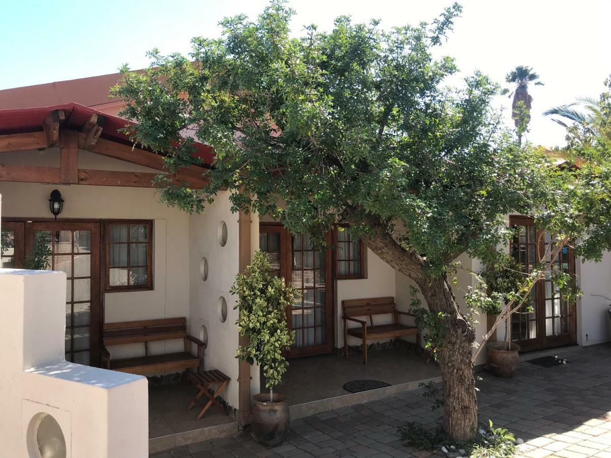 卡地纳住宿加早餐旅馆 温特和克 外观 照片